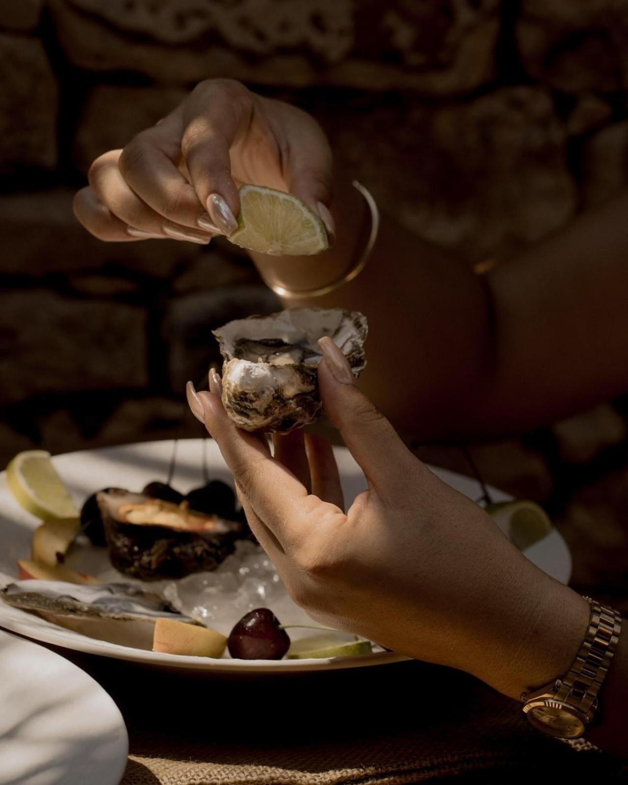 Myra Hotel Kavála Kültér fotó