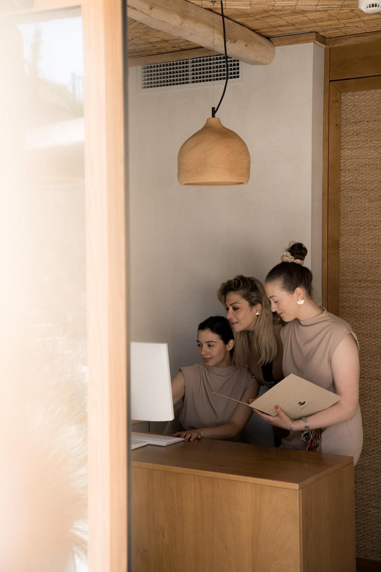 Myra Hotel Kavála Kültér fotó